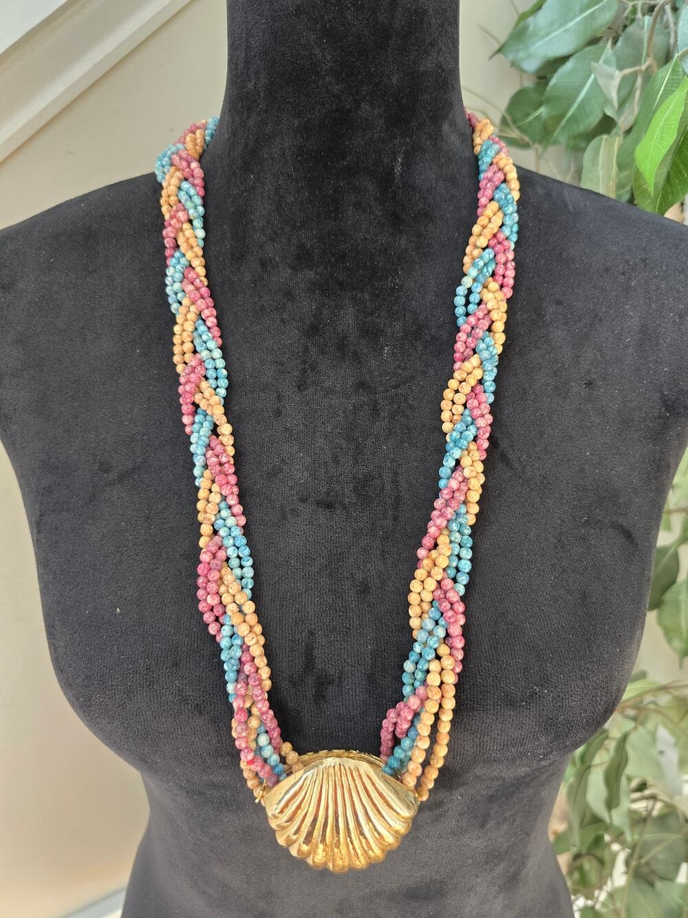 Vintage Multicolor Braided Rope Necklace Gold Tone Shell Pendant Boho Jewelry